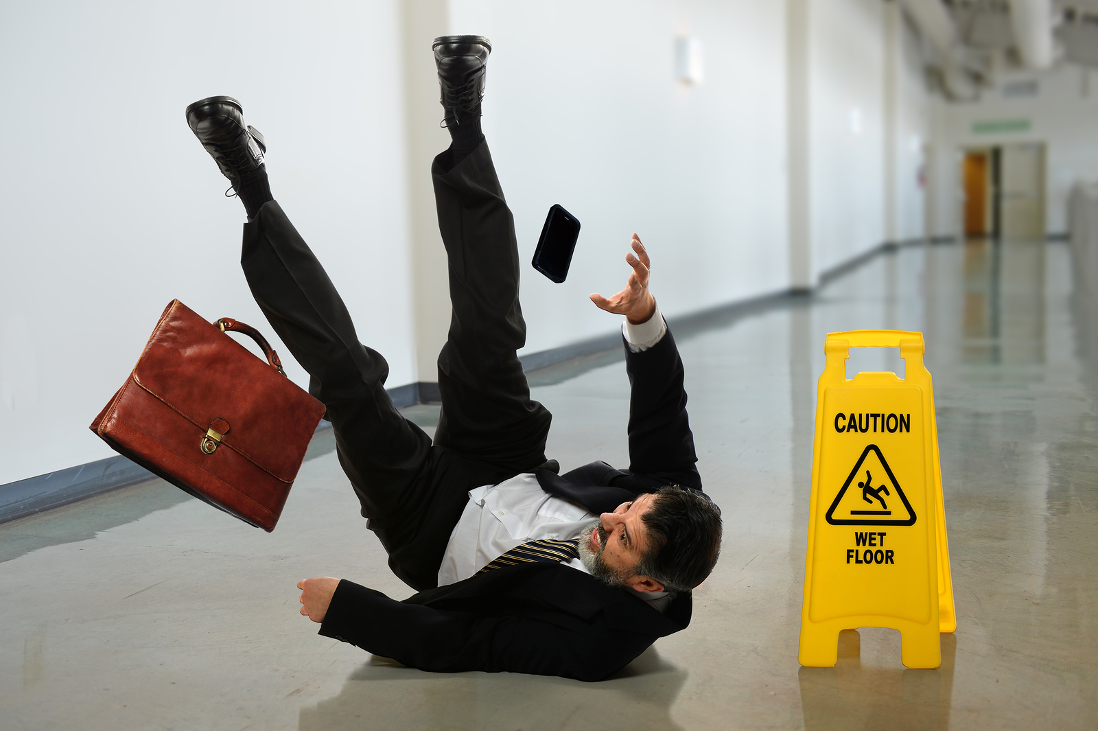 Slips, Trips and Falls Lawyer Lexington KY | Roberts Law Office